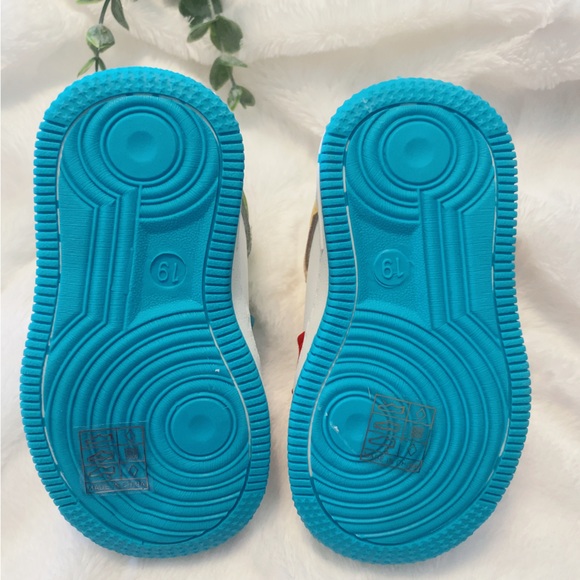 Super cute boys shoes - Picture 4 of 4